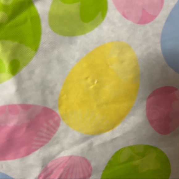 Easter Egg Tablecloth Multicolor Rectangular 60"×84” Vinyl Bright, felt lined. - Picture 4 of 5